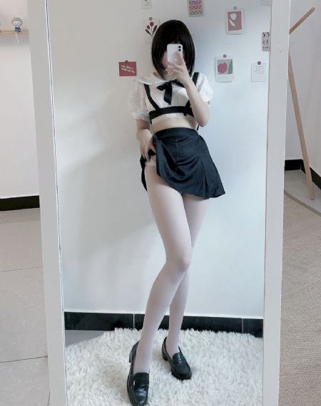 疯狂女管家